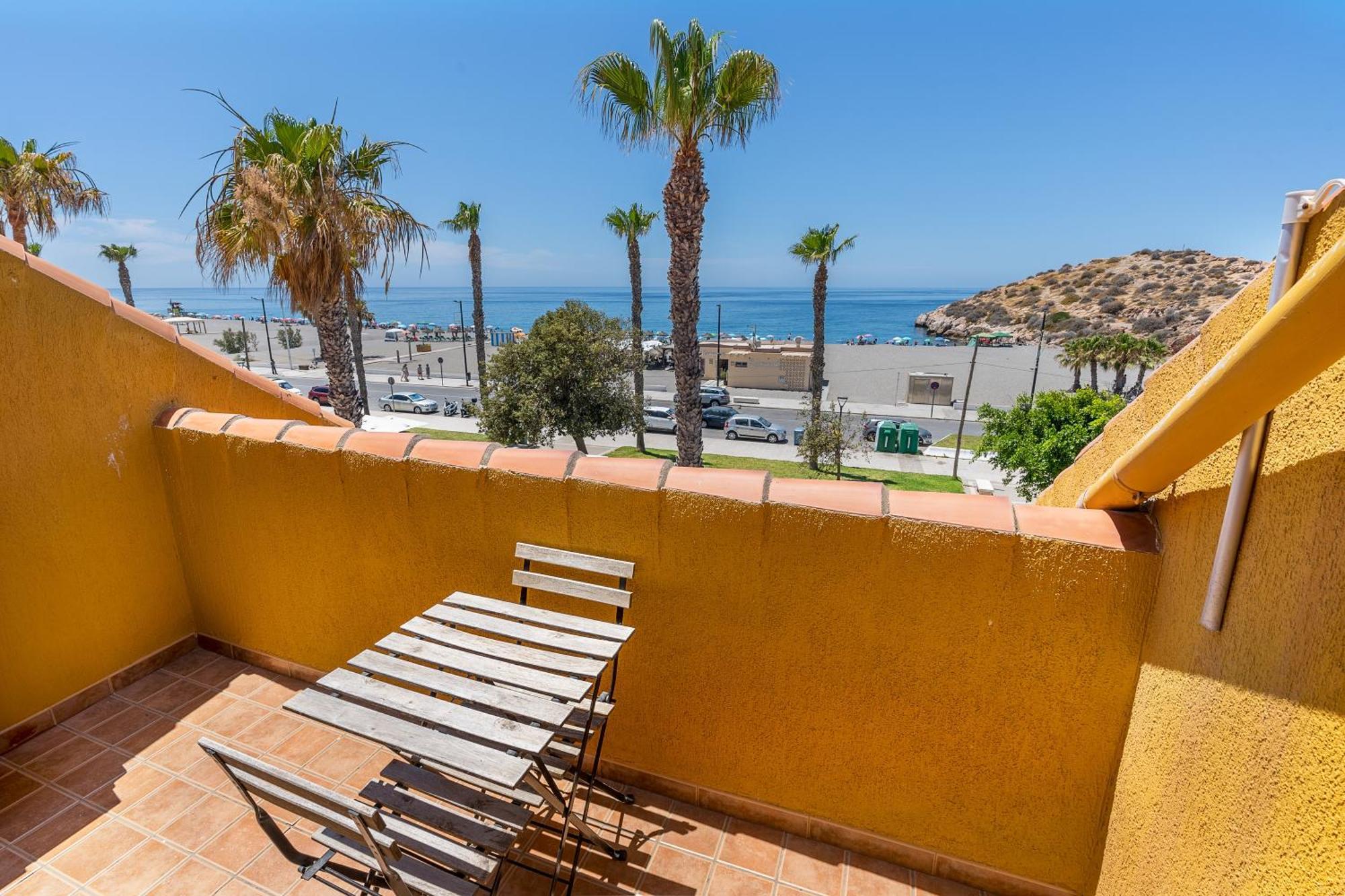 The Beach House At Playa Salobrena Exterior photo
